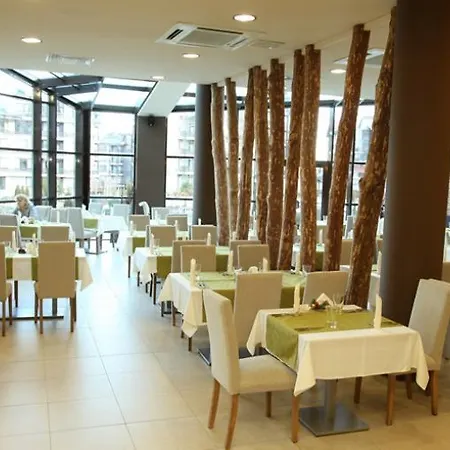 Aspen 2 Bed Flats شقة